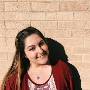 Meet your Posher, Dana